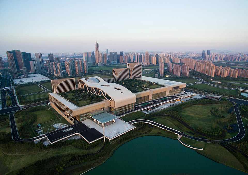 ��ˮ�л�԰·�жζ�����HYL-06-01�ؿ黨԰·�ù���Ŀ��ǽʯ�ġ�����������Ļǽ����